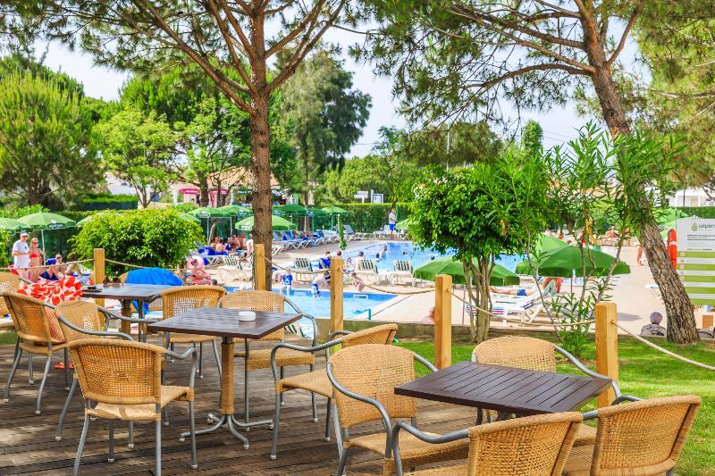 The Patio Suite Hotel Albufeira Dış mekan fotoğraf